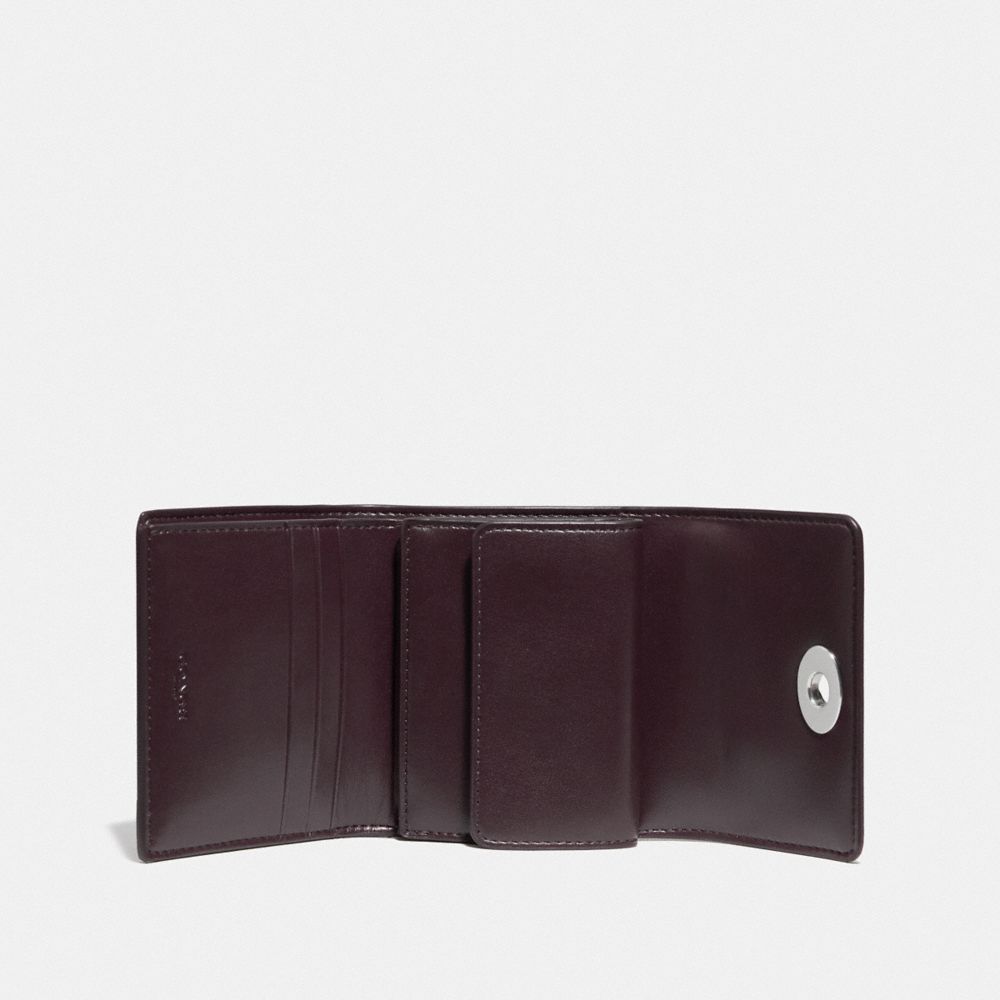 Signature Turnlock Small Wallet