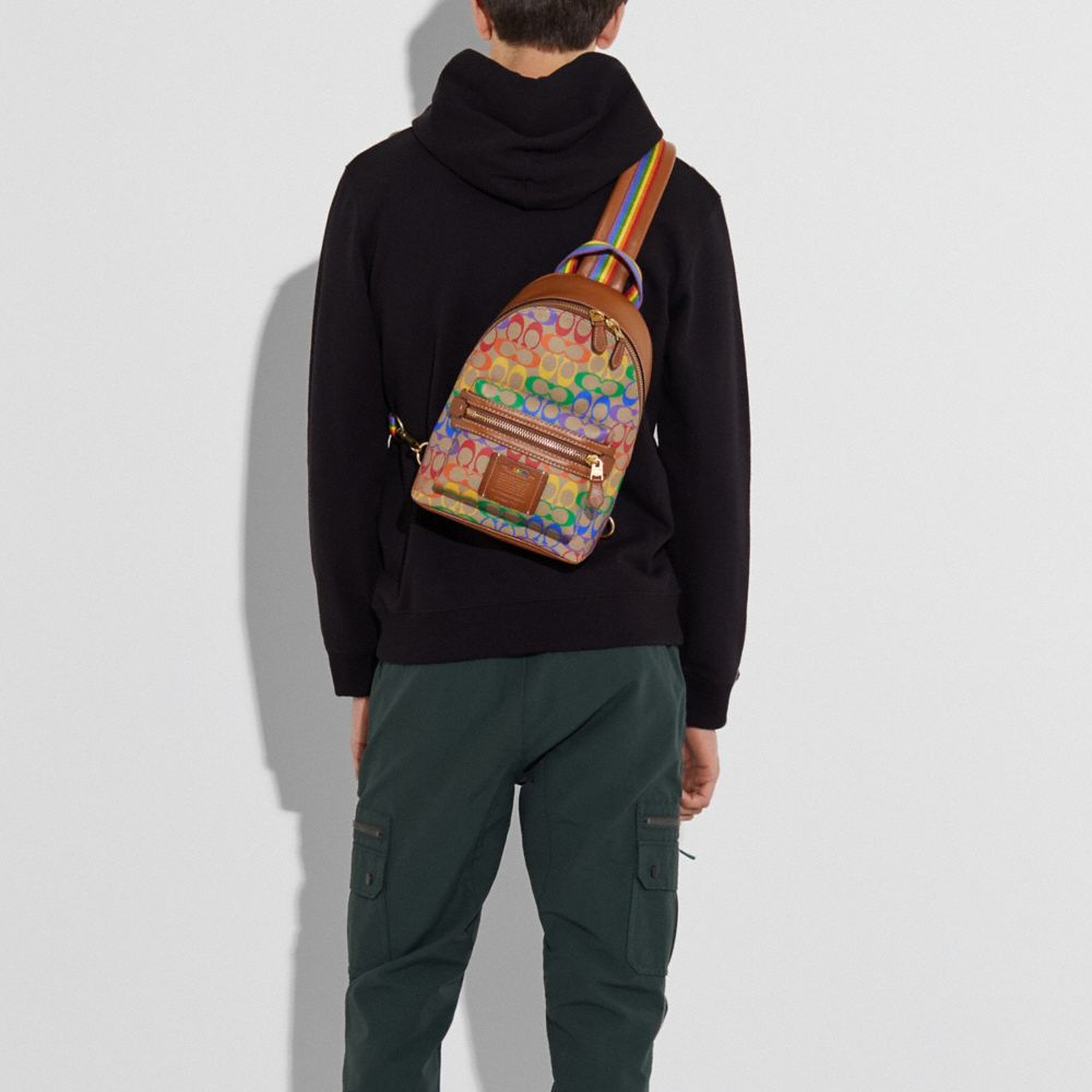 Pack Academy en toile signature arc-en-ciel