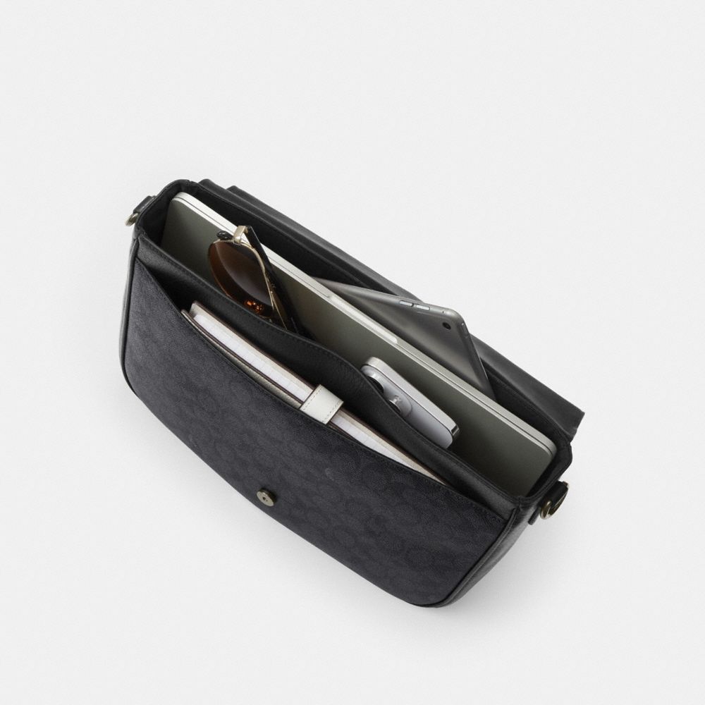 COACH®,Warner Messenger Bag In Signature Canvas,Crossbody,Casual,Black,Inside View, Top View