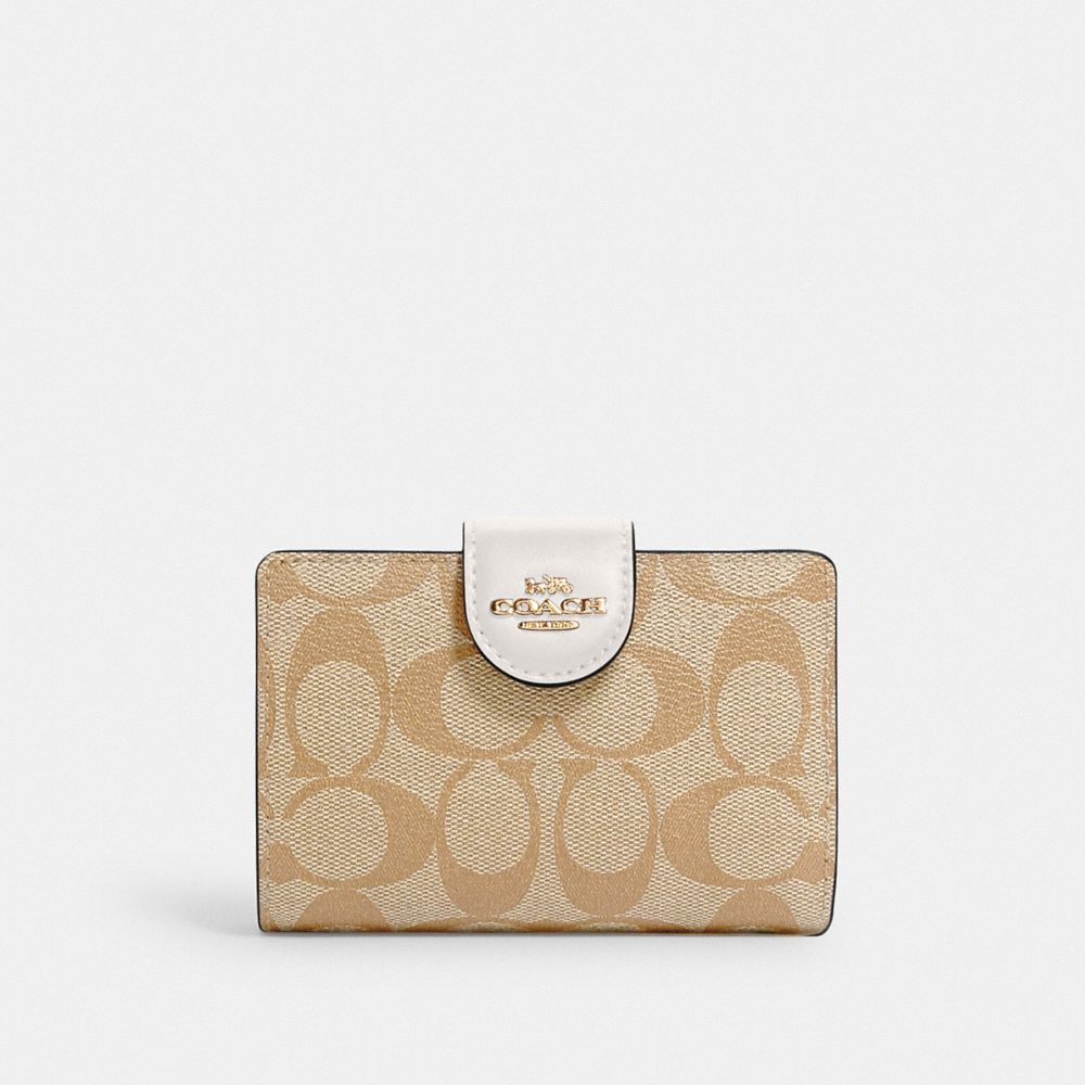 COACH®,MEDIUM CORNER ZIP WALLET IN SIGNATURE CANVAS,Signature Canvas,Mini,Gold/Light Khaki Chalk,Front View