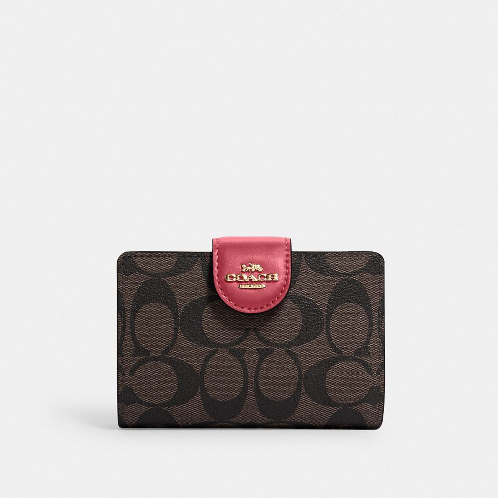 COACH®,Medium Corner Zip Wallet In Signature Canvas,Canvas,Leather,Bi Fold,Logo,Color Block,Casual,,Front View