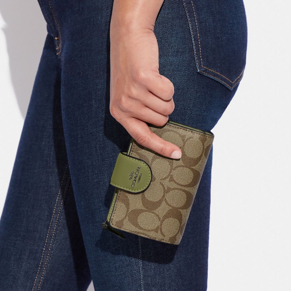 COACH®,Medium Corner Zip Wallet In Signature Canvas,Leather,Canvas,Bi Fold,Logo,Color Block,Casual,,Detail View