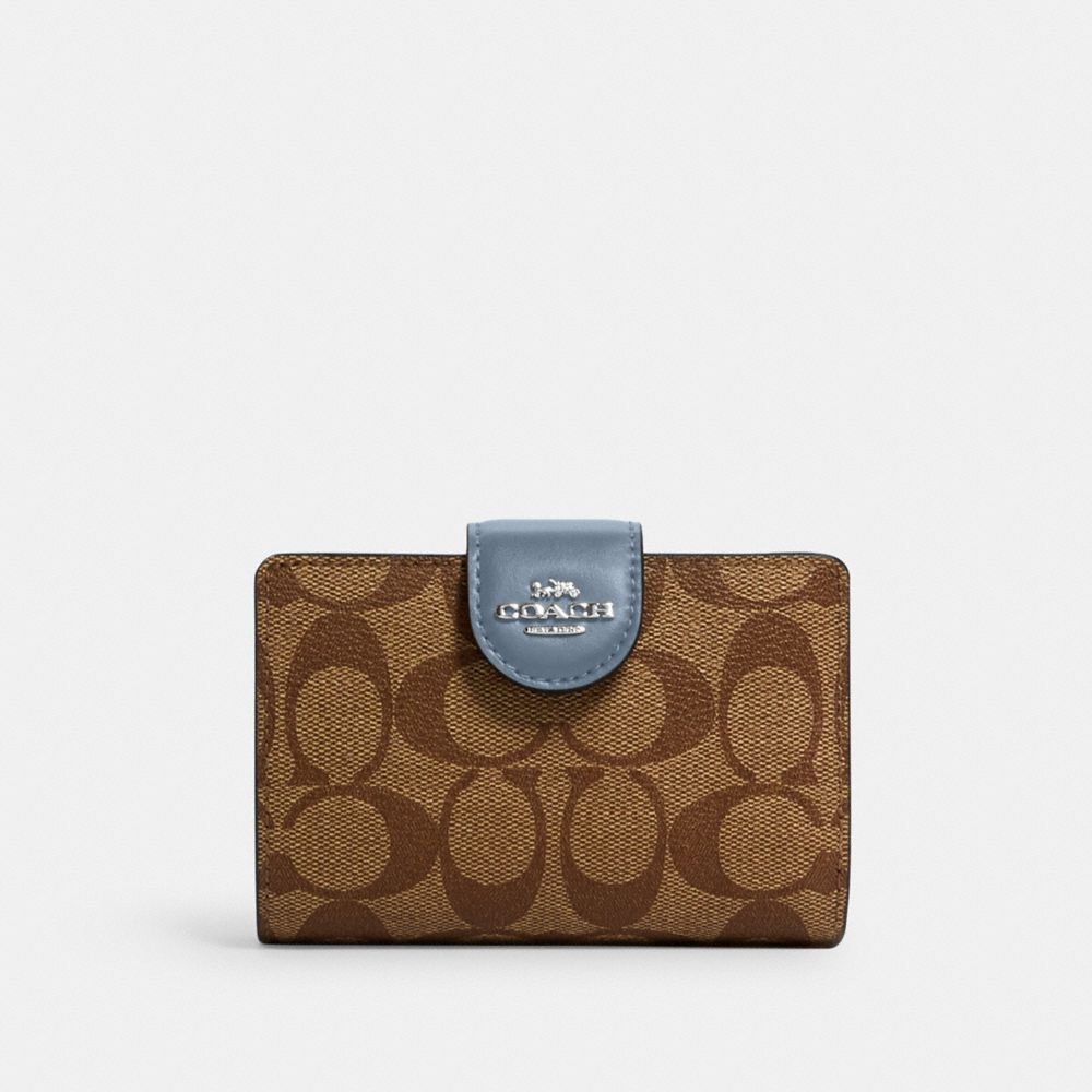 COACH®,Medium Corner Zip Wallet In Signature Canvas,Canvas,Leather,Bi Fold,Logo,Color Block,Casual,,Front View