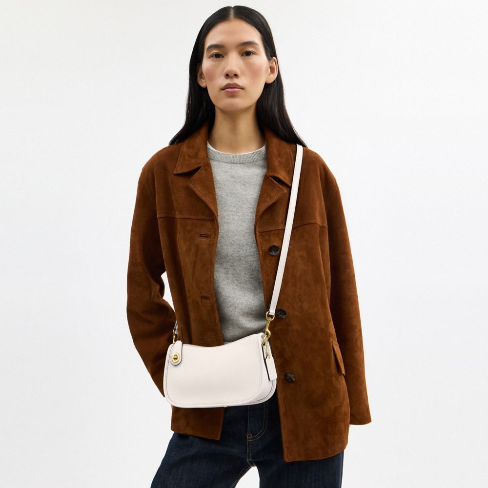 Женские сумки Coach Swinger Bag — фото 6