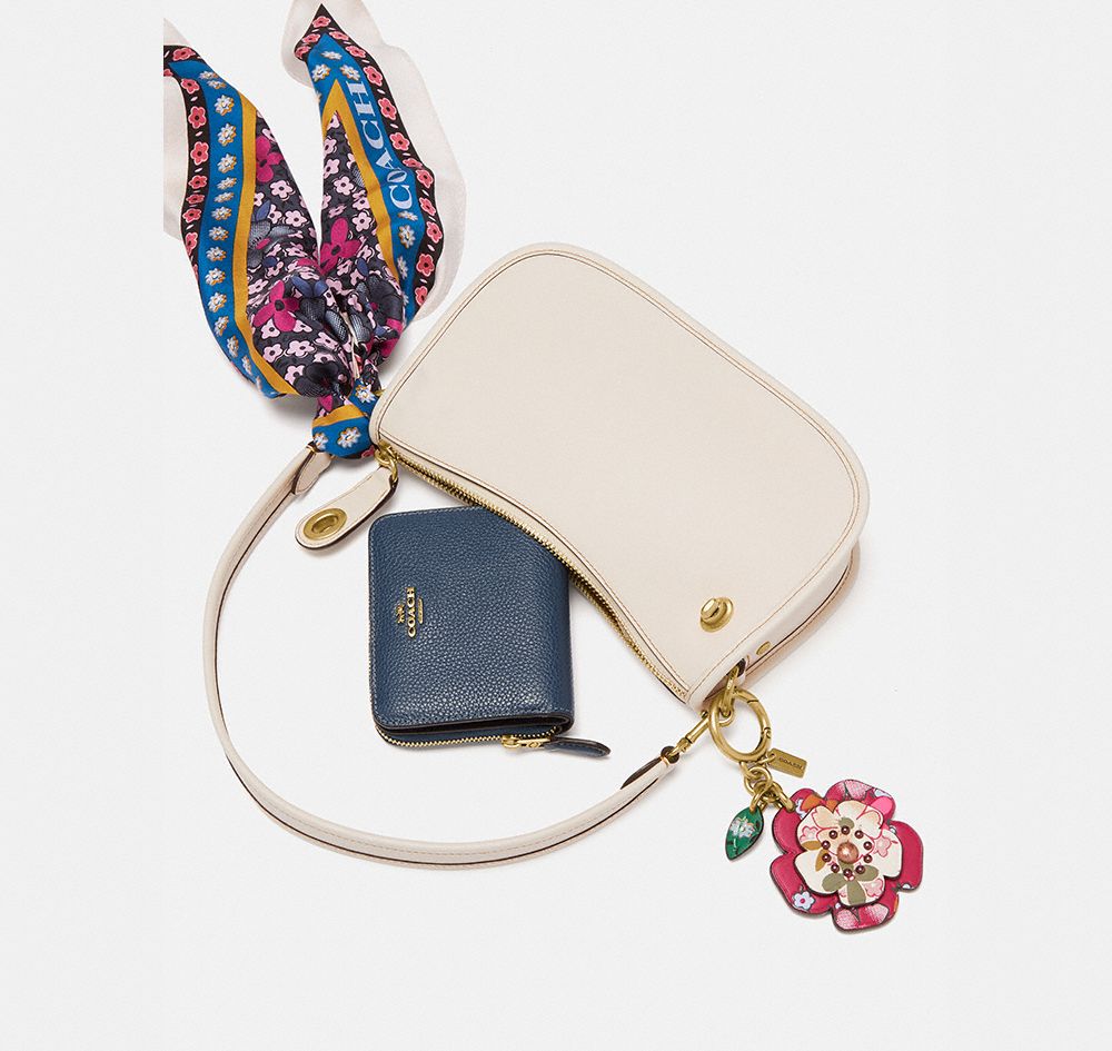 Женские сумки Coach Swinger Bag — фото 7