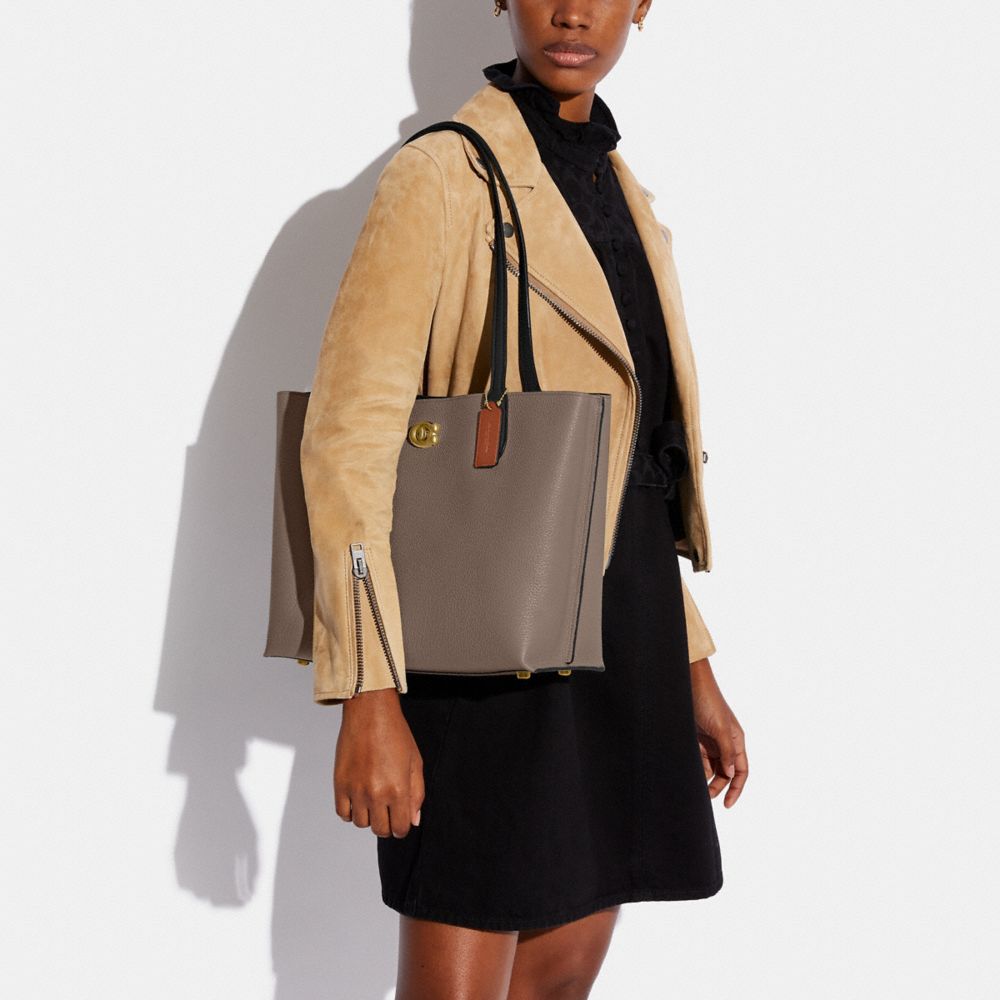 COACH®,Willow Tote Bag In Colorblock With Signature Canvas Interior,Leather,Tote,PVC,Logo,Metal,Gold Metal,Casual,,Detail View