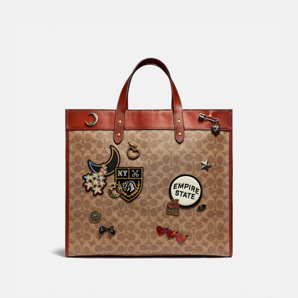 Buy the Coach Gallery Tote Bag Purse in Daisy Print Signature