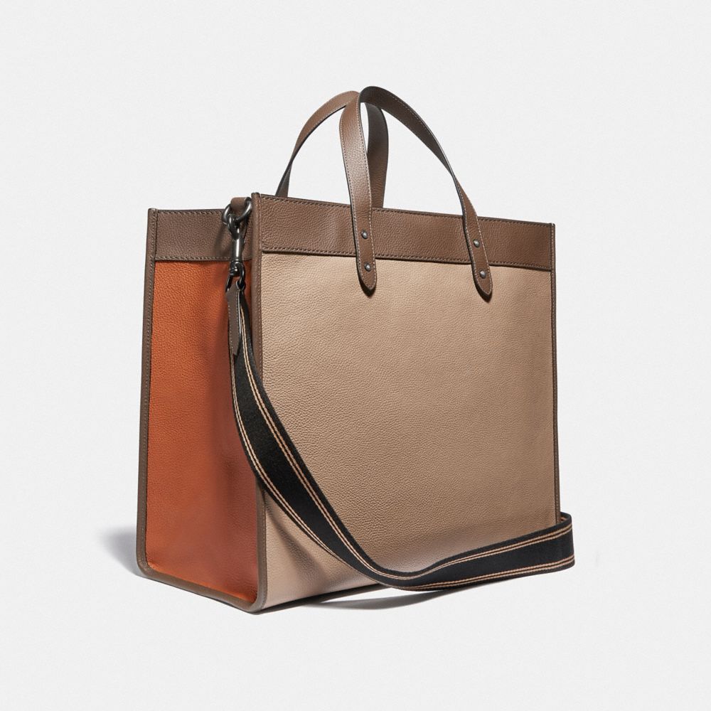 Field Tote Bag 40 In Colorblock With Coach Badge