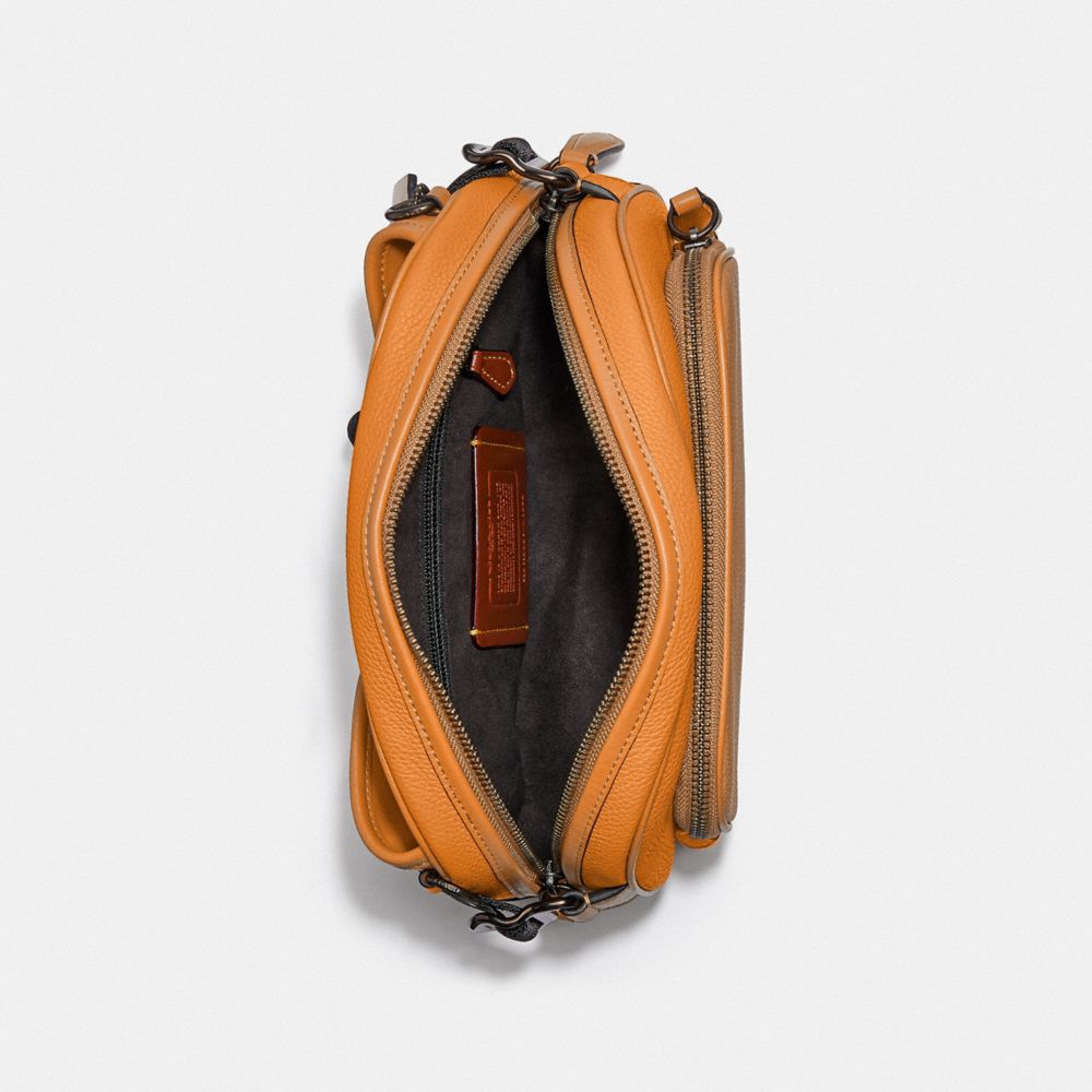 COACH®,HITCH BELT BAG,Pebble Leather/Smooth Leather,Medium,Black Copper/Dark Amber,Inside View,Top View