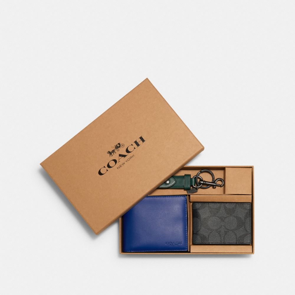 COACH® Outlet | Boxed 3 In 1 Wallet Gift Set In Colorblock