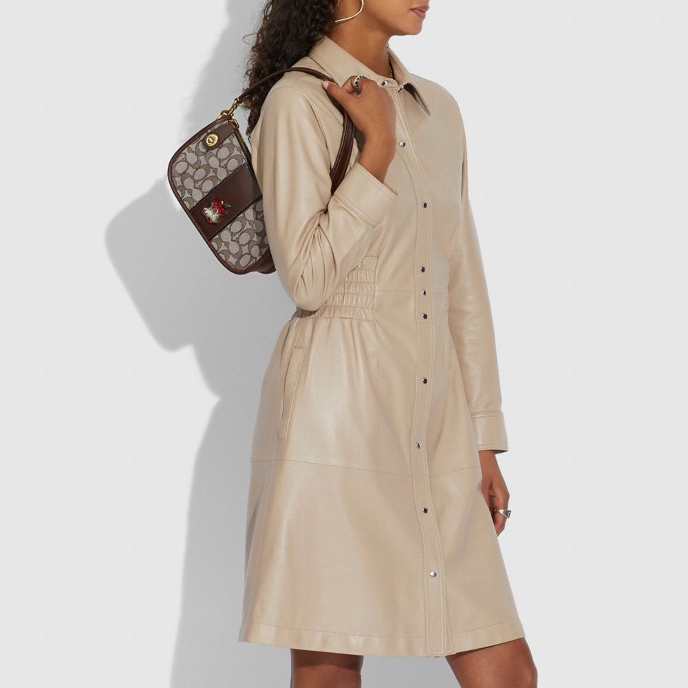 Swinger Bag In Signature Jacquard With Apple