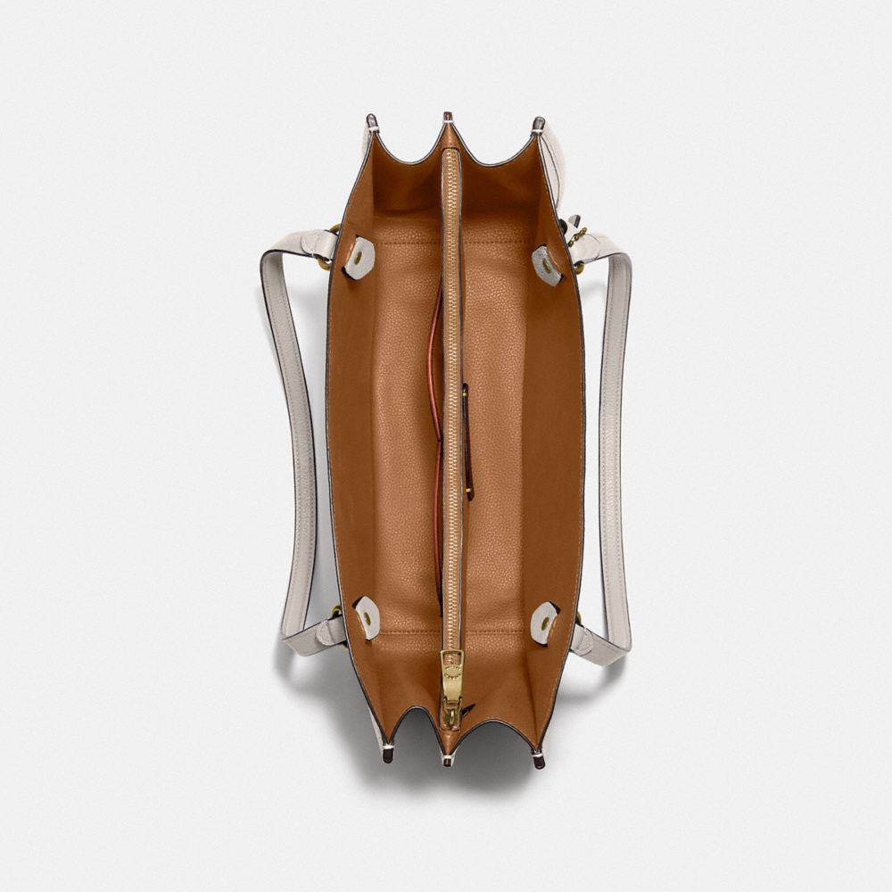 COACH®,FOURRE-TOUT TYLER,Cuir galet,Laiton/Craie,Inside View,Top View