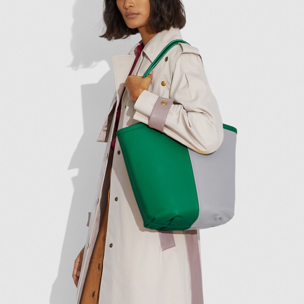 Bea Tote In Colorblock