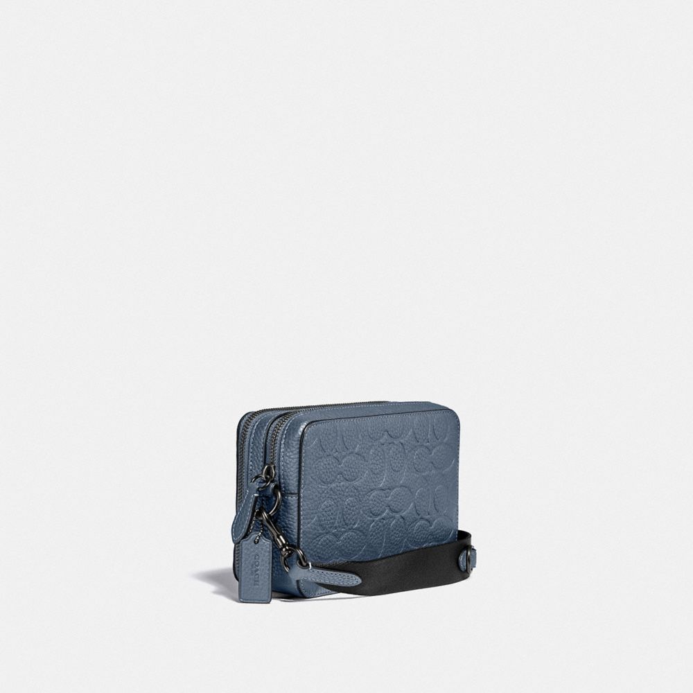 COACH®,SAC À BANDOULIÈRE CHARTER EN CUIR EXCLUSIF,Cuir galet,Quartz bleu,Angle View