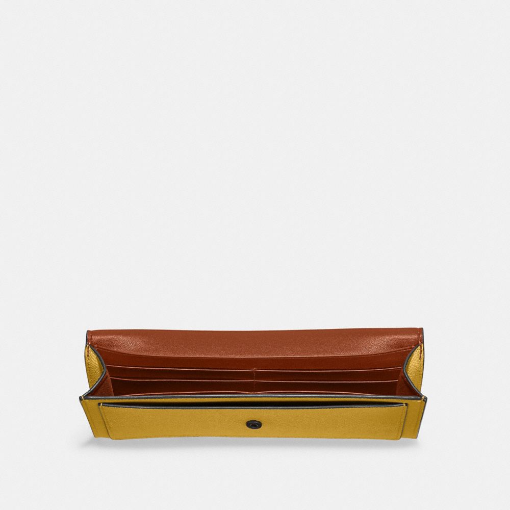 COACH®,PORTEFEUILLE SOUPLE WYN AVEC CONTRASTE DE COULEUR,Cuir galet,Étain/Lin,Inside View,Top View