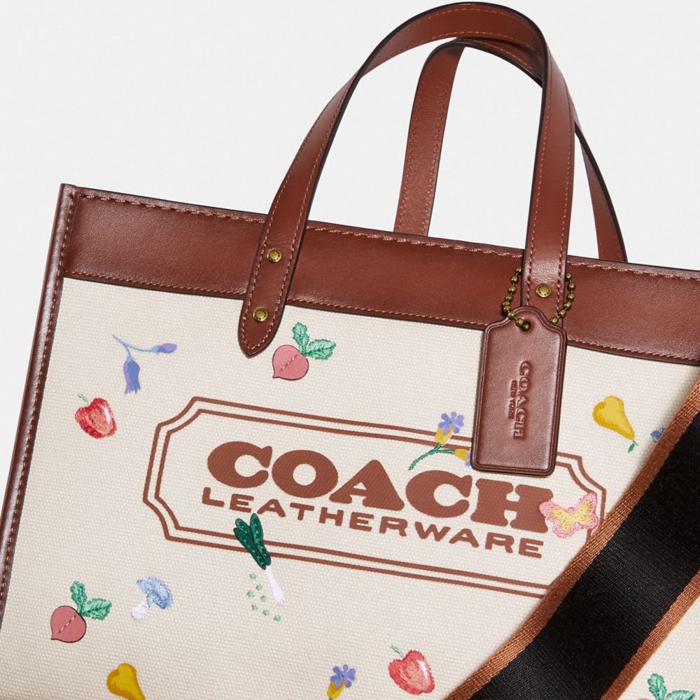 Coach leather Pride Field Tote in 2023