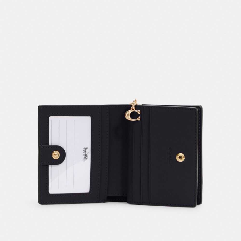 COACH®,Snap Wallet In Signature Canvas,Leather,Canvas,Bi Fold,PVC,Logo,Gold Metal,Casual,,Inside View,Top View