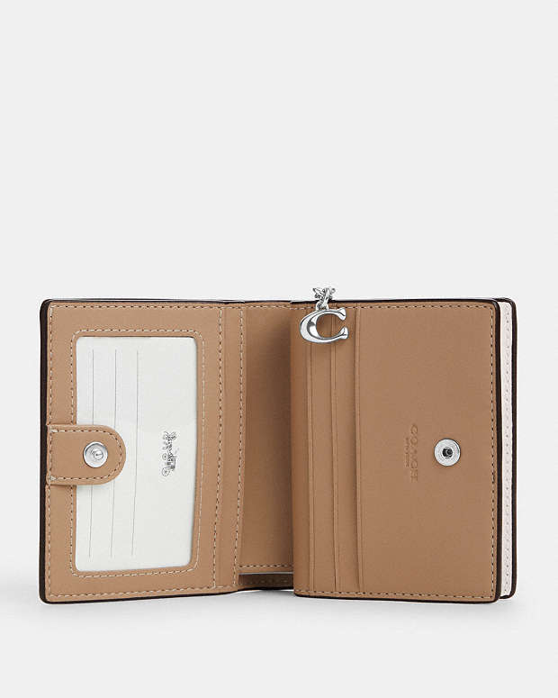 Snap Wallet In Signature Canvas