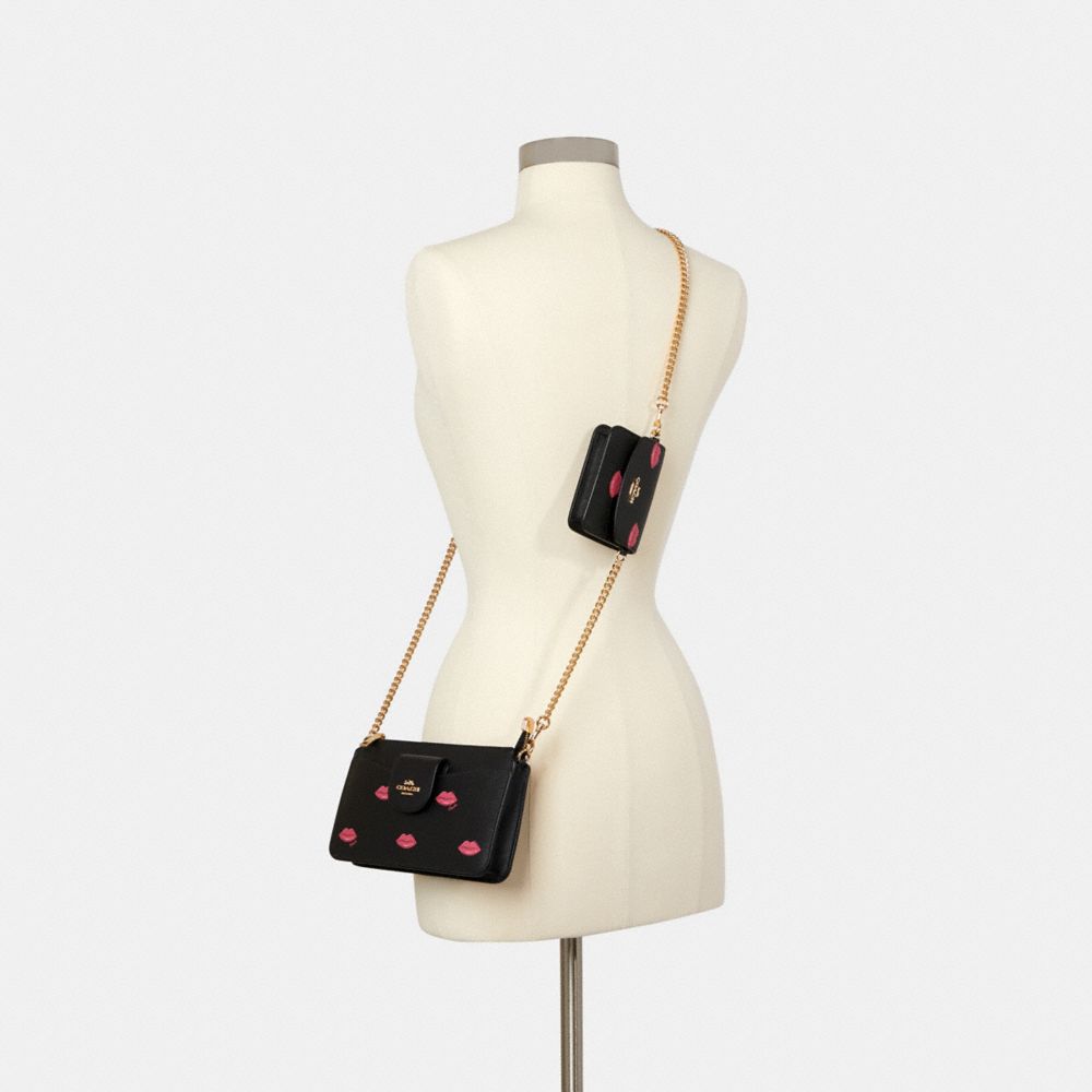Poppy Crossbody With Card Case With Lips Print
