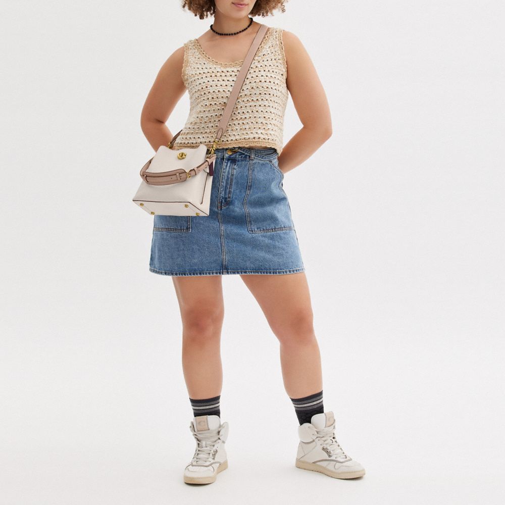 COACH®,Willow Bucket Bag In Colorblock,Leather,Shoulder Bag,Logo,Metal,Casual,Cream,Scale View