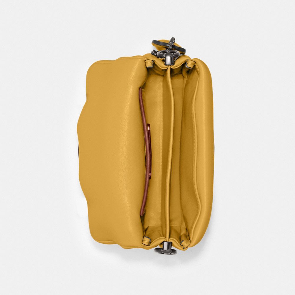 COACH Pillow Tabby Shoulder Bag – Bombay Closet Cleanse