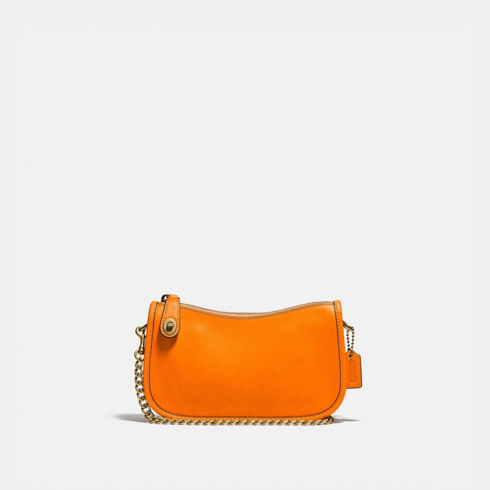 COACH®,Swinger Bag 20 In Original Natural Leather,,Front View