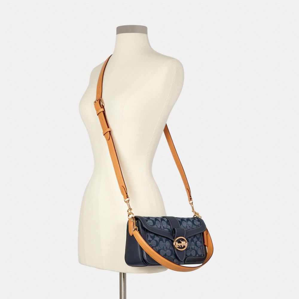 Georgie Shoulder Bag In Signature Chambray