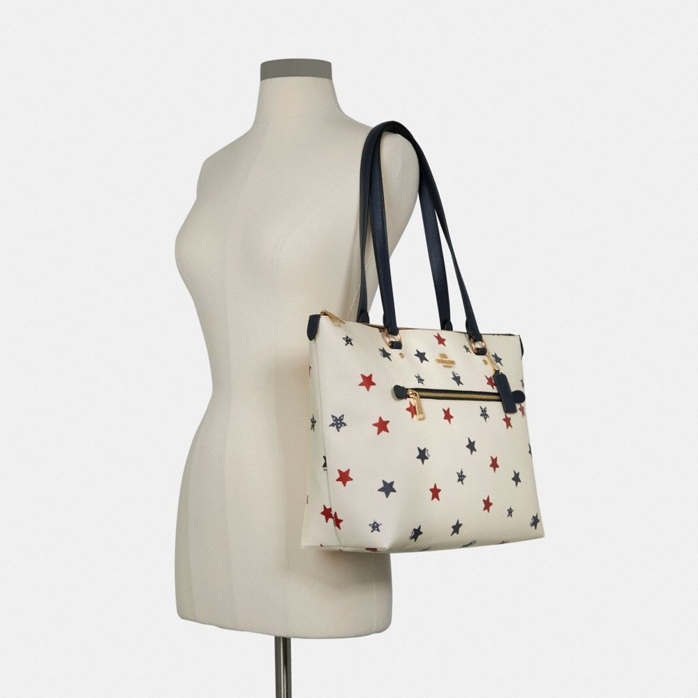 Coach Outlet Gallery Tote With Americana Star Print in White