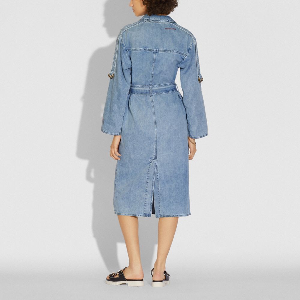 Robe en denim