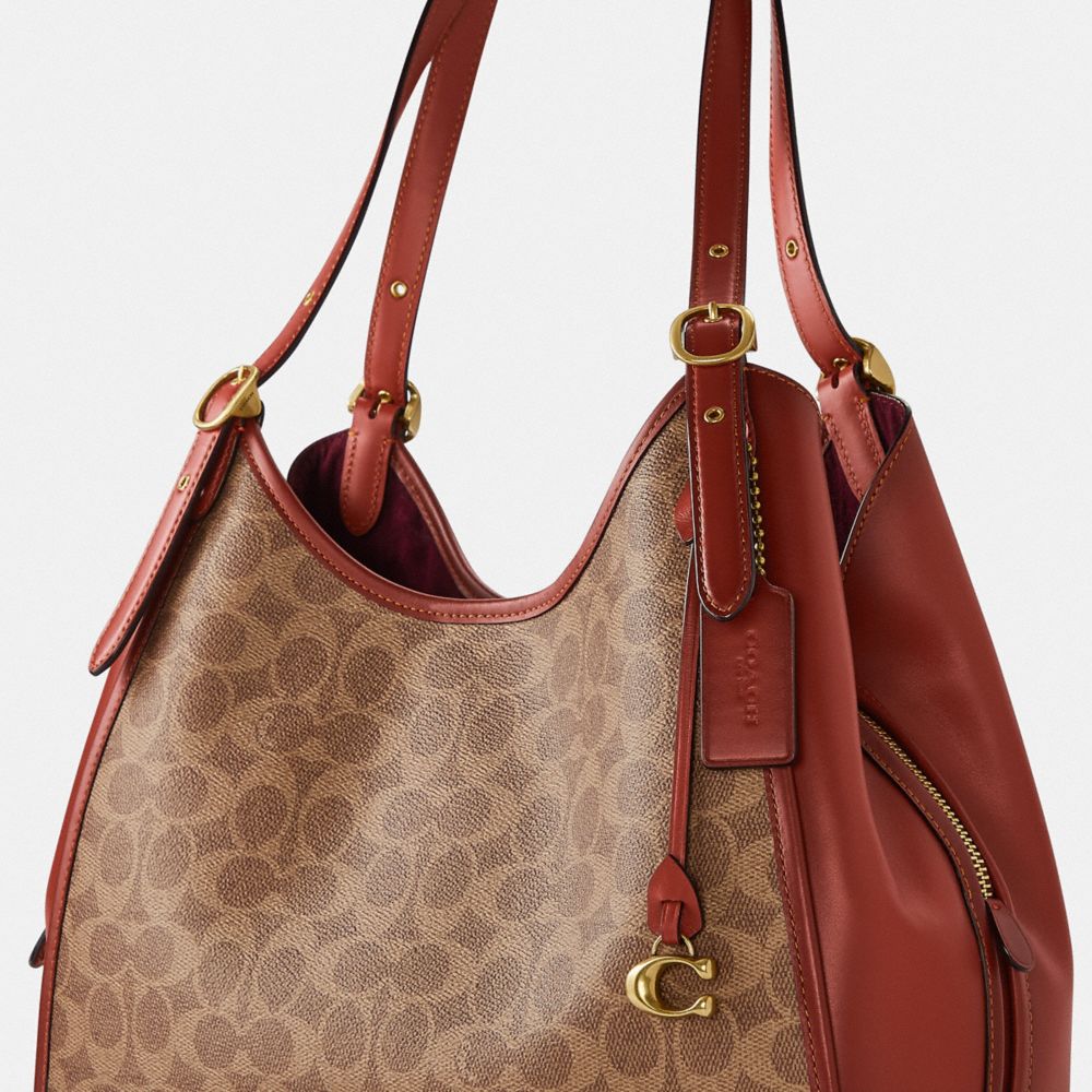 Coach Women's Signature Hadley Hobo Bag 21 - Tan Rust