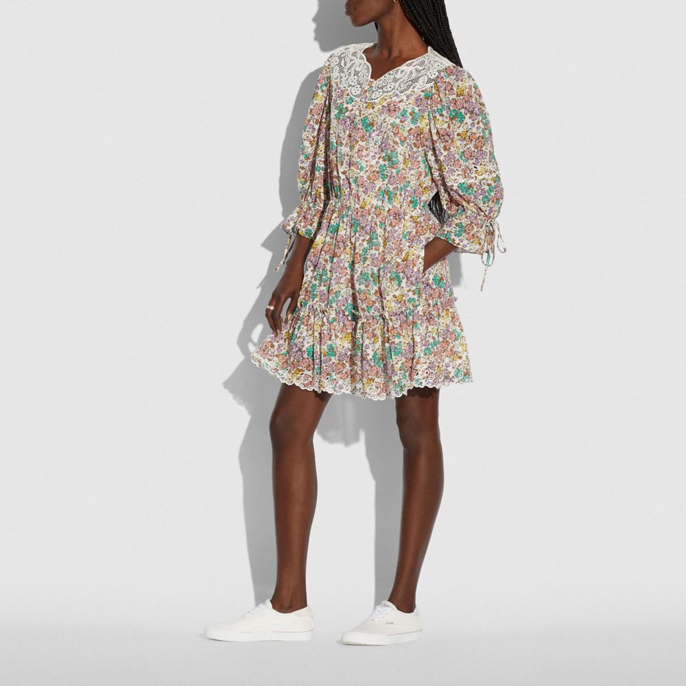 COACH®,プリンテッド ミニ ティアード ドレス,ﾊﾟｰﾌﾟﾙ/ｸﾞﾘｰﾝ