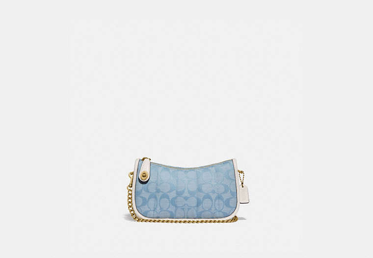 COACH®,SWINGER BAG 20 IN SIGNATURE CHAMBRAY WITH QUILTING,Signature chambray,Small,Brass/Light Washed Denim Chalk,Front View