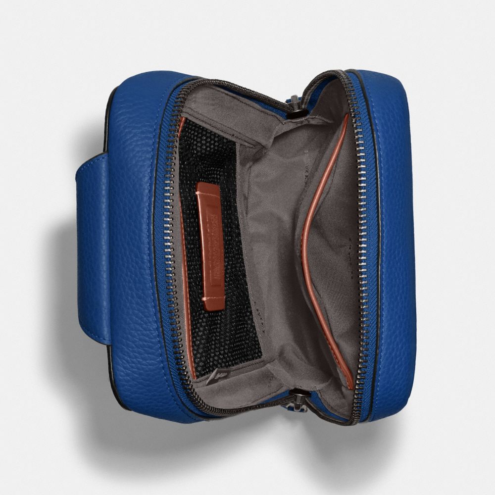 COACH®,ゴッサム パック,メッセンジャー&ボディバッグ,ﾌﾞﾙｰ ﾌｨﾝ