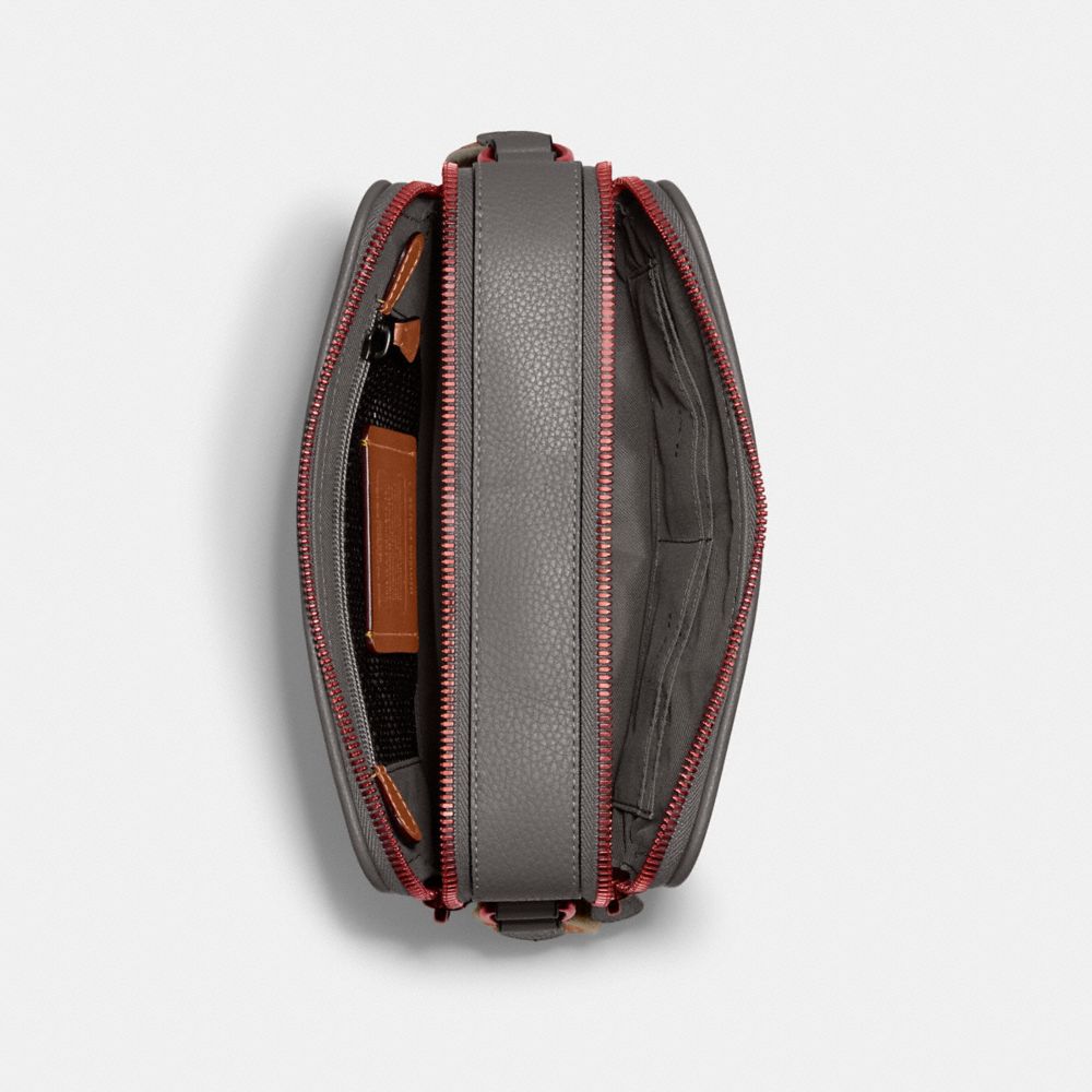 Charter Crossbody Bag 24 With Horse And Carriage Print | COACH®