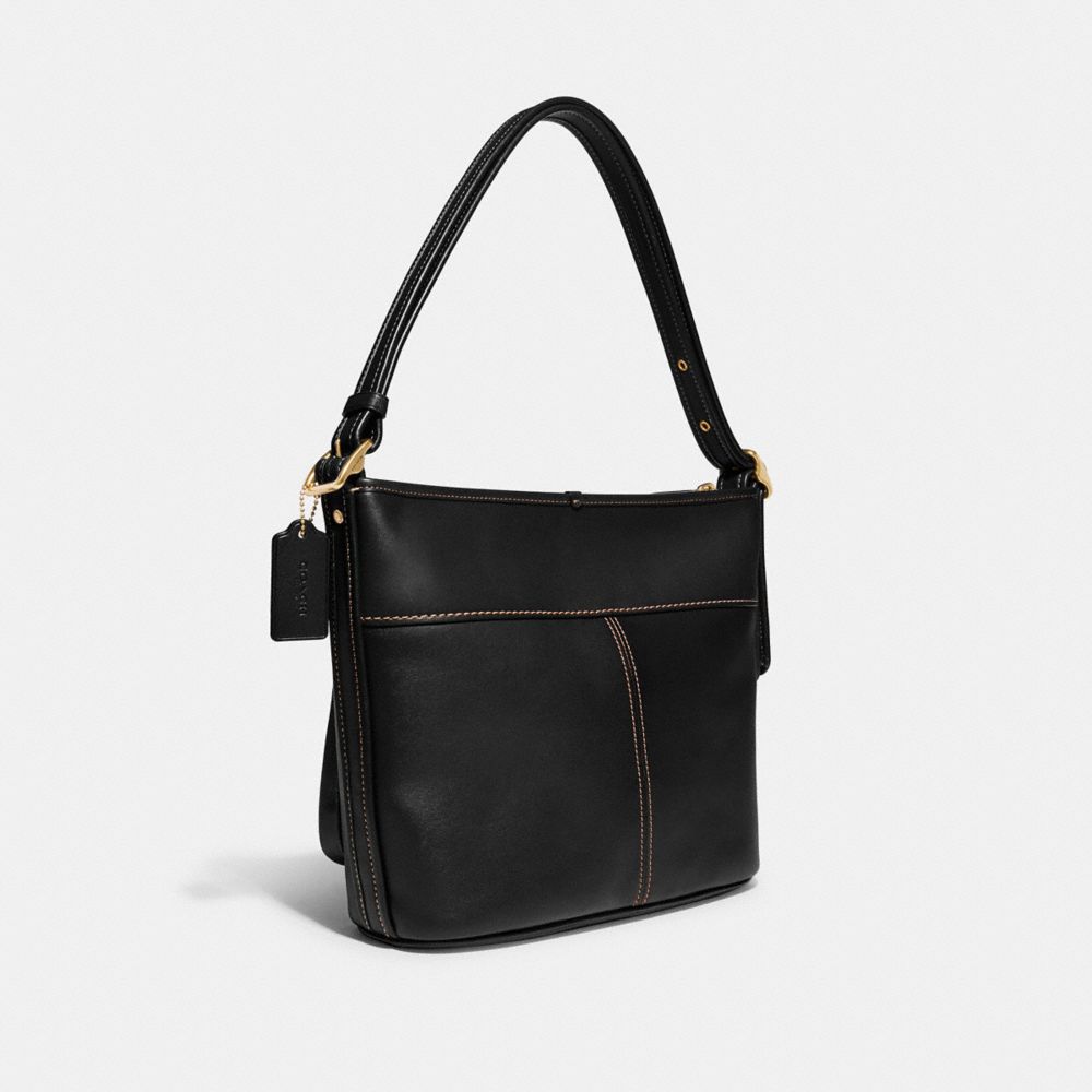 Andie Shoulder Bag