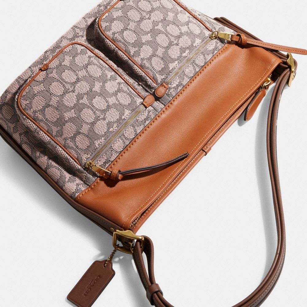 バッグ Coach Signature Suede Shoulder Bag Coach signature suede hobo - Gem