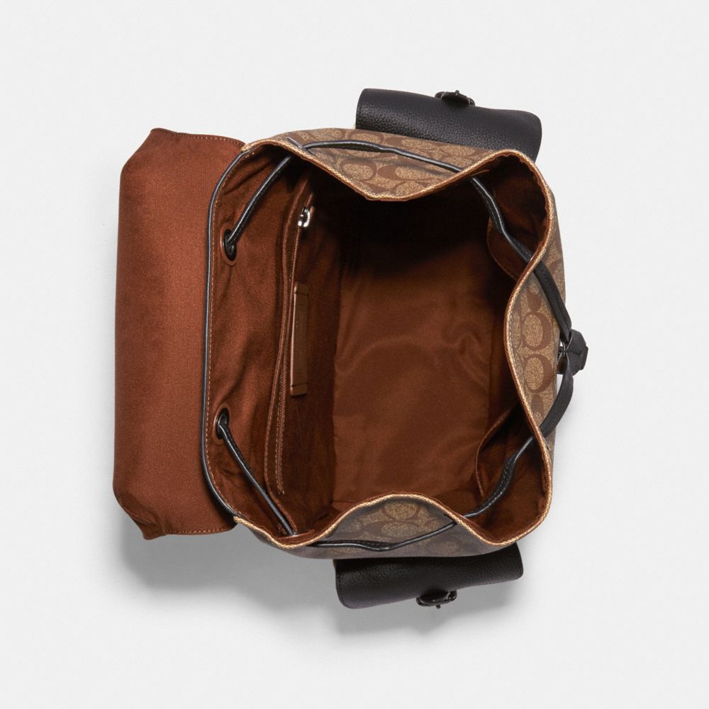 Hudson Backpack In Blocked Signature Canvas