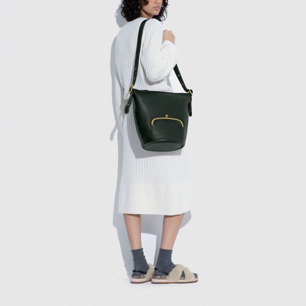 Kisslock Duffle