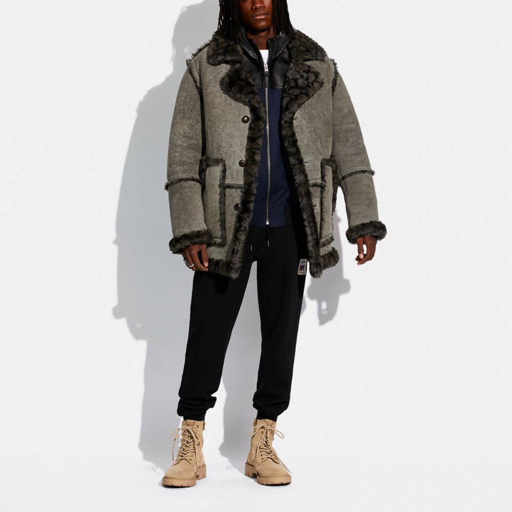 Coach Shearling Town Coat 定価31万円コート新品未使用 COACH® | Shearling Town Coat | COACH®