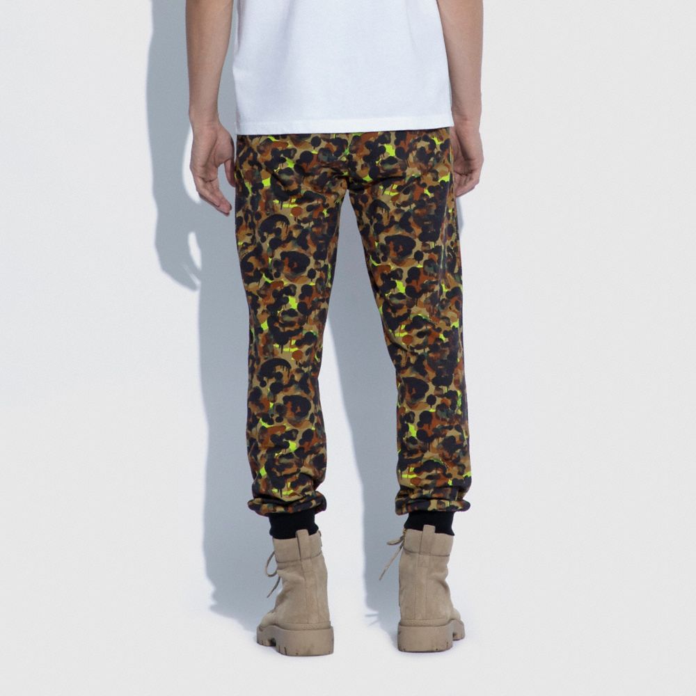 Cotton store camo joggers