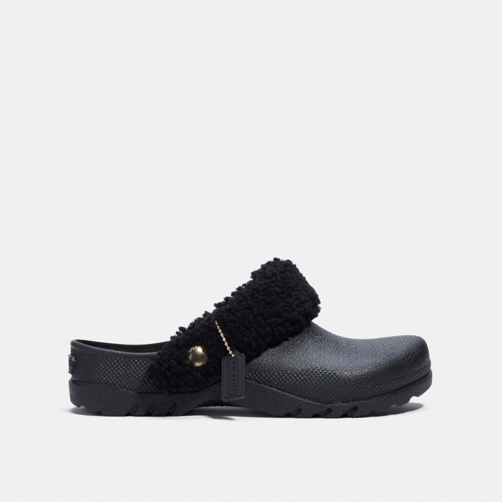 COACH®,SABOT LOLA,Caoutchouc/Shearling,Noir,Angle View