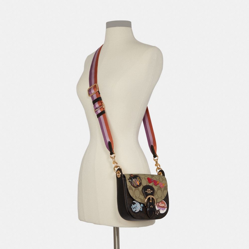 Kleo Shoulder Bag 17 In Colorblock Signature Canvas With Disco Patches