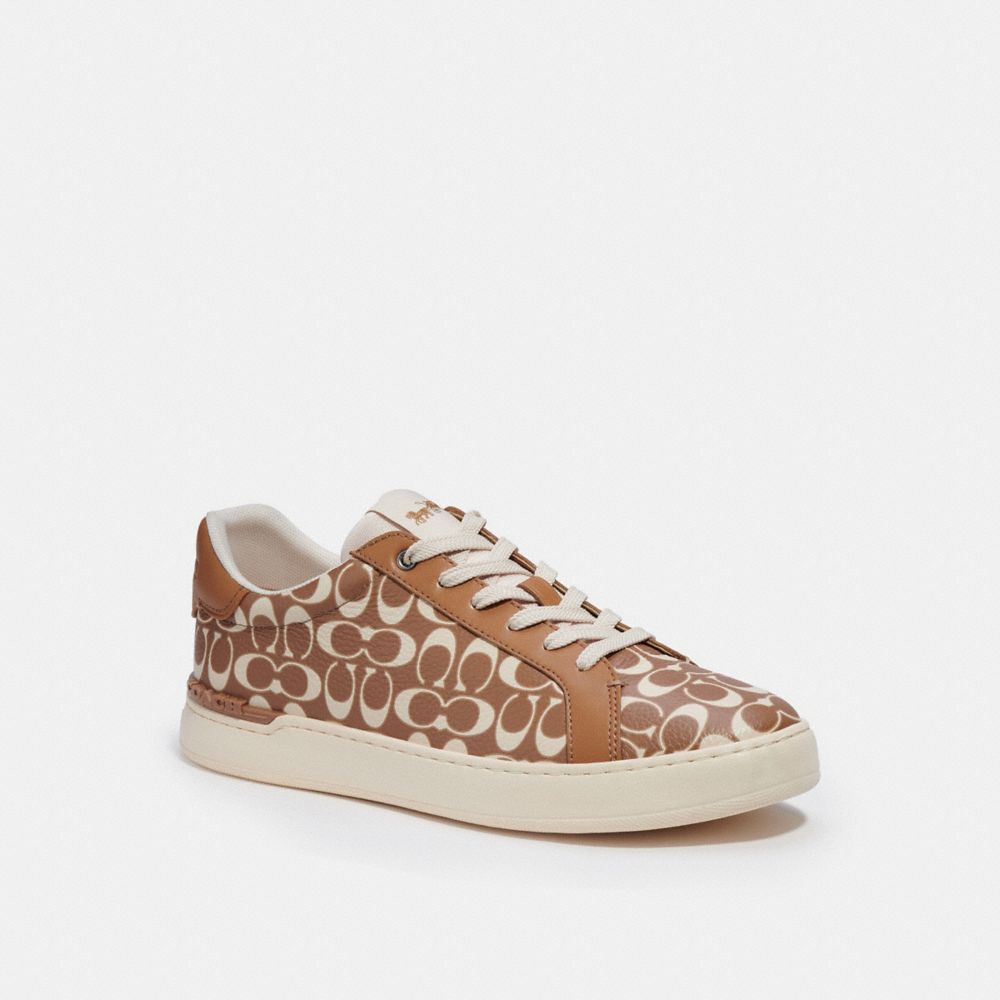 Clip Low Top Sneaker