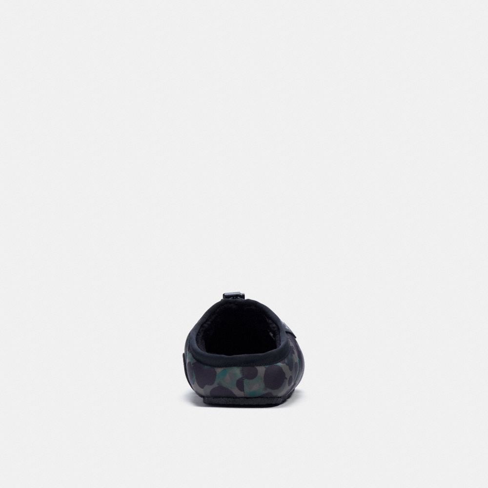 Slipper With Camo Print