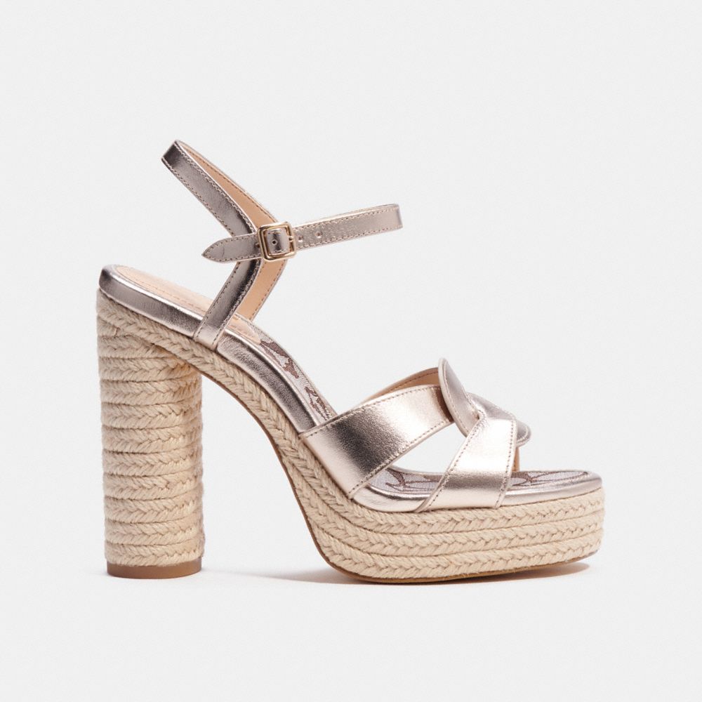 COACH®,SANDALE TALINA,Cuir Métallisé,CHAMPAGNE,Angle View