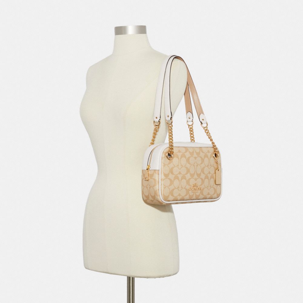 COACH OUTLET®  Cammie Chain Shoulder Bag In Signature Canvas