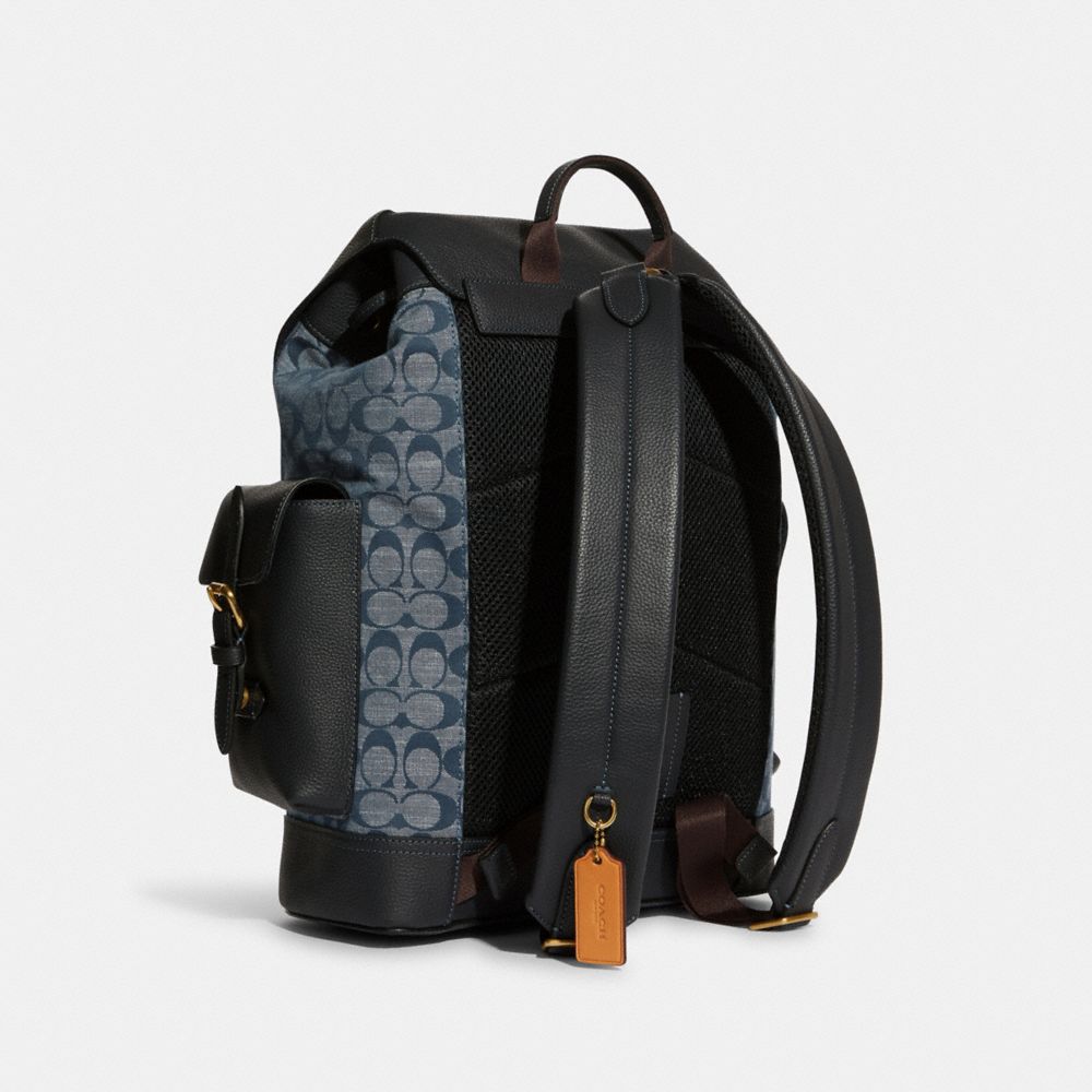 Hudson Backpack In Signature Chambray