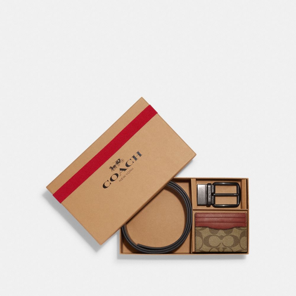 COACH OUTLET®  Boxed Card Case And Belt Gift Set In Colorblock Signature  Canvas