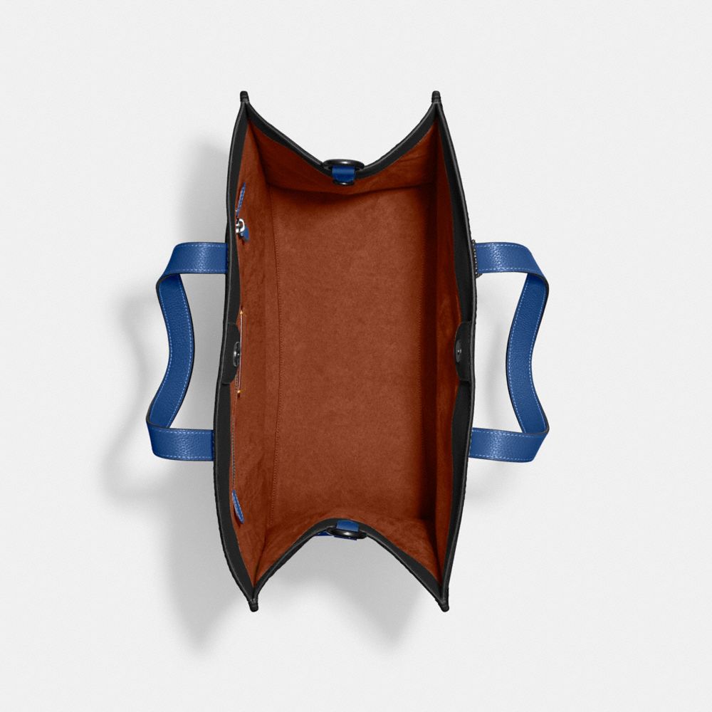 COACH®,Field Tote Bag 40 With Horse And Carriage Print,,Inside View,Top View