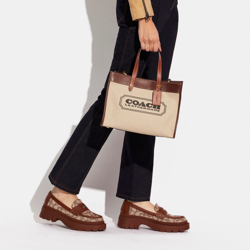 COACH FIELD TOTE –